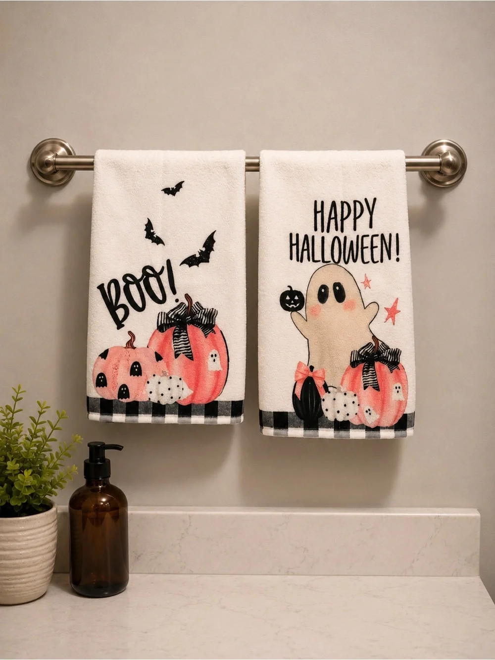 Set of 2 Pink Pumpkin Ghost Halloween Hand Towels Spooky Decor